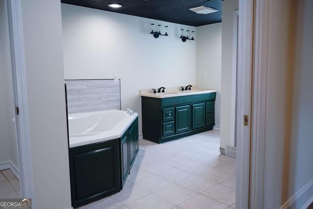 1572 Darwen Lane, Tucker, GA 30084