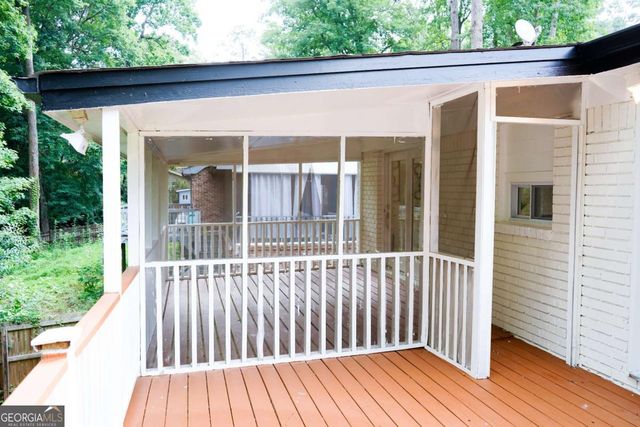 1572 Darwen Lane, Tucker, GA 30084