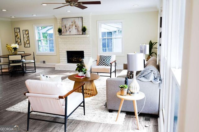 1572 Darwen Lane, Tucker, GA 30084