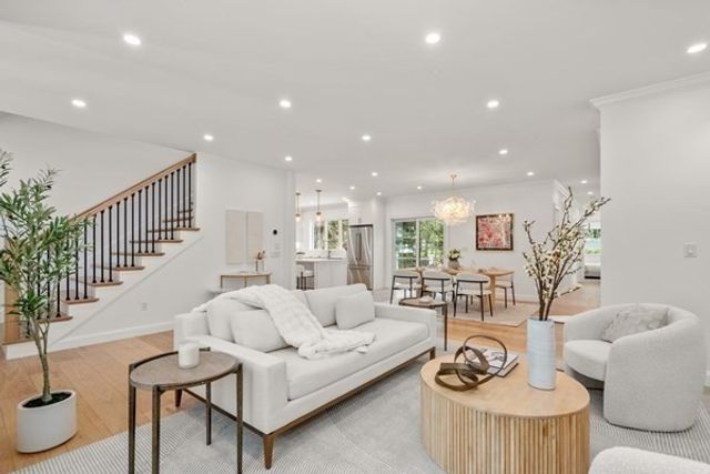 1 Cole Road, Wayland, MA 01778