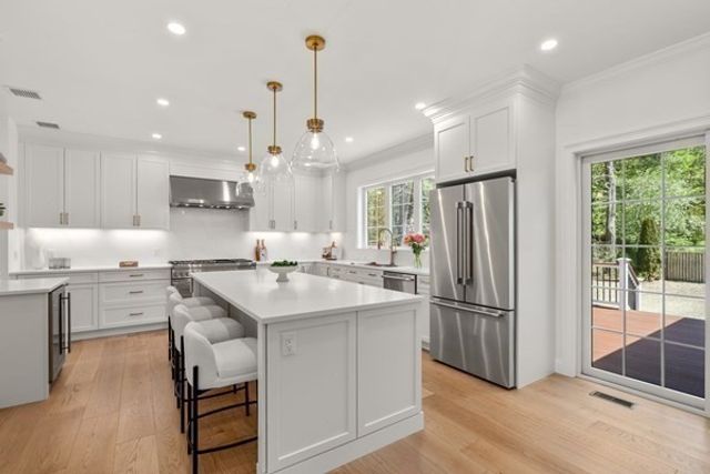 1 Cole Road, Wayland, MA 01778