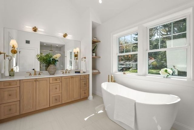 1 Cole Road, Wayland, MA 01778