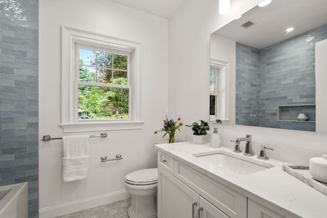 1 Cole Road, Wayland, MA 01778