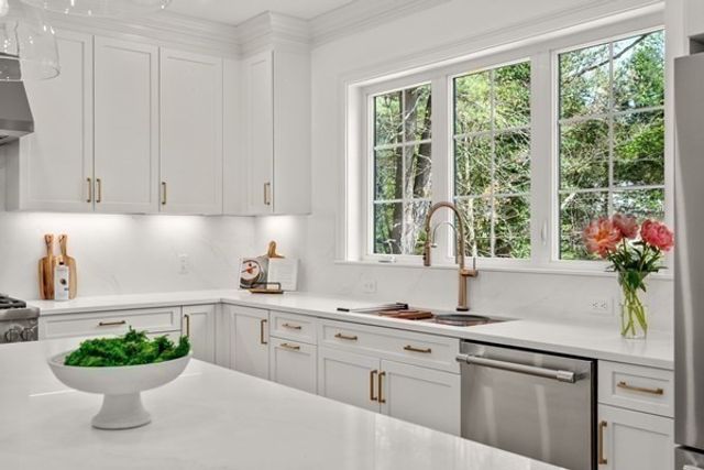 1 Cole Road, Wayland, MA 01778