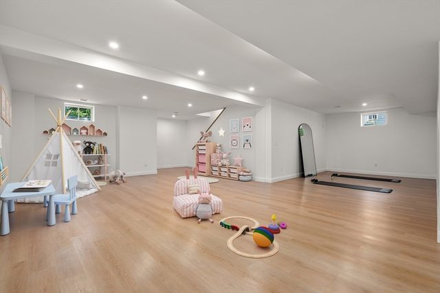 1 Cole Road, Wayland, MA 01778