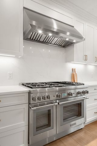 1 Cole Road, Wayland, MA 01778