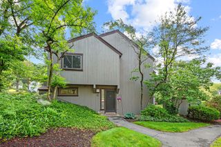 33 Heritage Drive 33, Avon, CT 06001