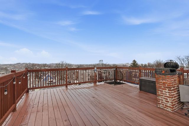 50 Rosemont St 3, Boston, MA 02122