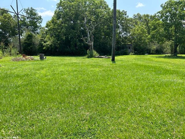 8391 Jeff Hamilton Road, Mobile, AL 36695