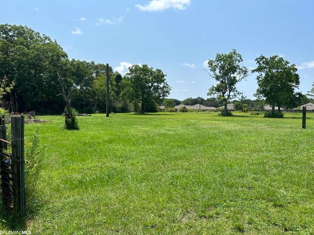 8391 Jeff Hamilton Road, Mobile, AL 36695