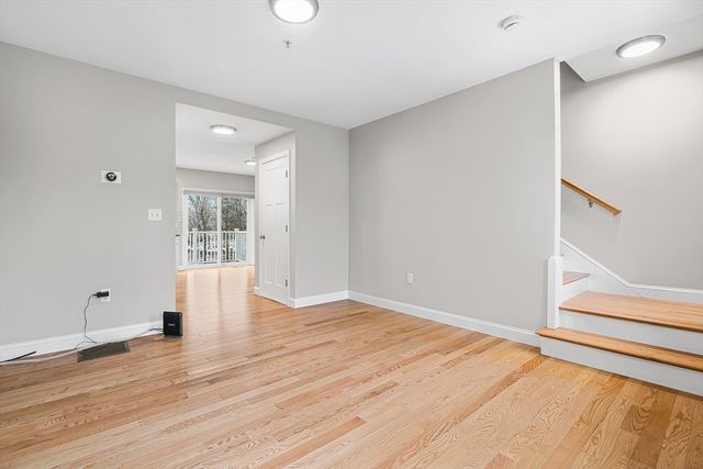 7 Gorham St 36, Chelmsford, MA 01824