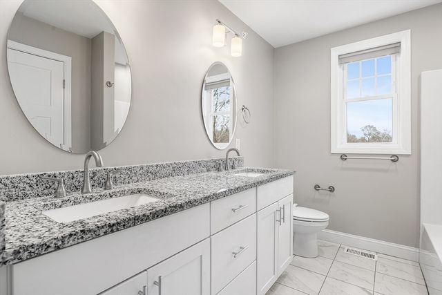 7 Gorham St 36, Chelmsford, MA 01824