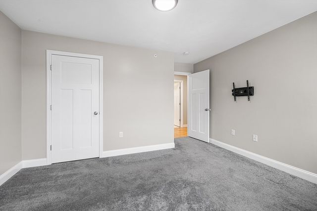 7 Gorham St 36, Chelmsford, MA 01824