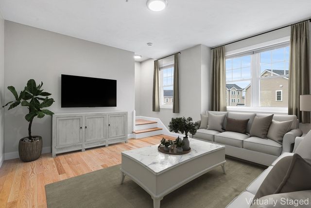 7 Gorham St 36, Chelmsford, MA 01824