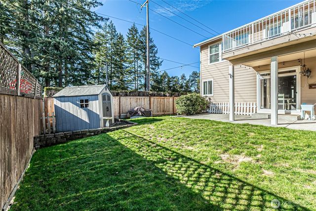 4604 205th Street Ct E, Spanaway, WA 98387