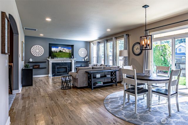 4604 205th Street Ct E, Spanaway, WA 98387