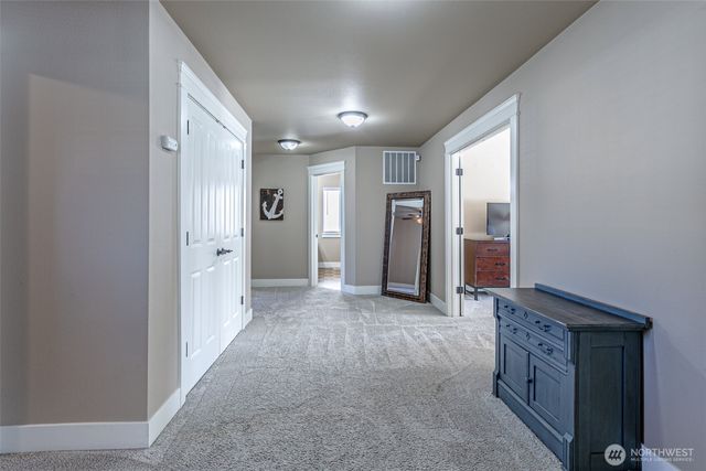 4604 205th Street Ct E, Spanaway, WA 98387