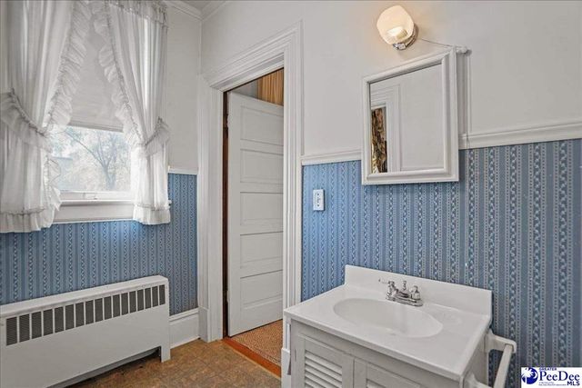 306 W Main Street, Chesterfield, SC 29709