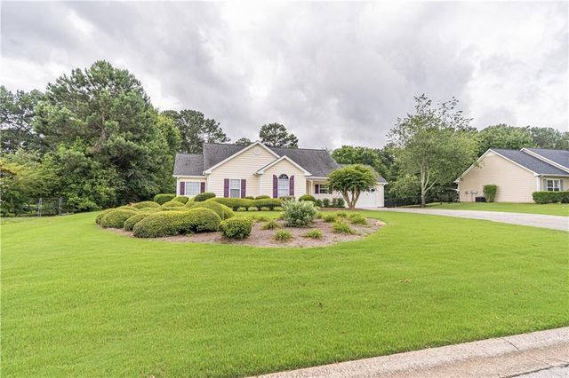 304 Ron Drive, Bethlehem, GA 30620