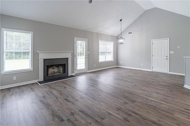 304 Ron Drive, Bethlehem, GA 30620