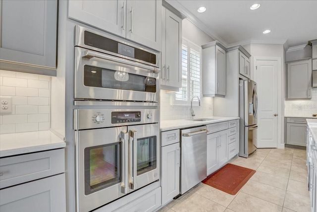 20113 UMBRIA HILL DRIVE, Tampa, FL 33647