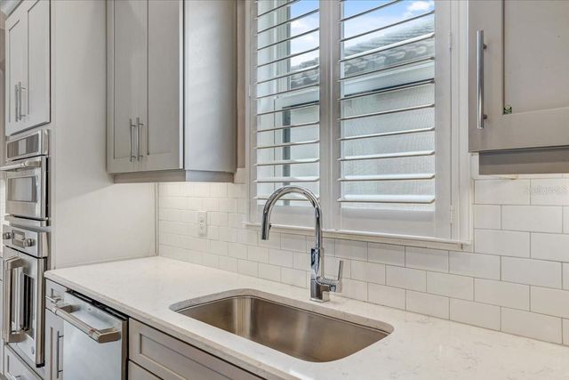 20113 UMBRIA HILL DRIVE, Tampa, FL 33647