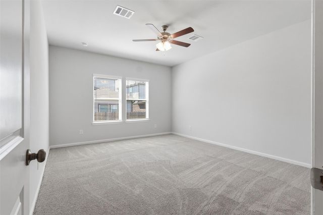 29 Valiant Ridge Trail, Magnolia, TX 77354