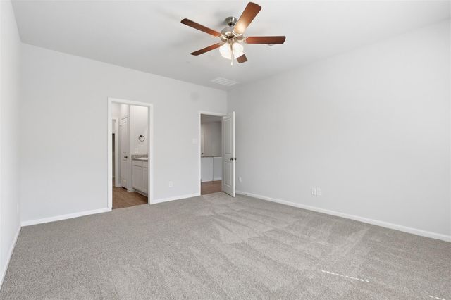29 Valiant Ridge Trail, Magnolia, TX 77354