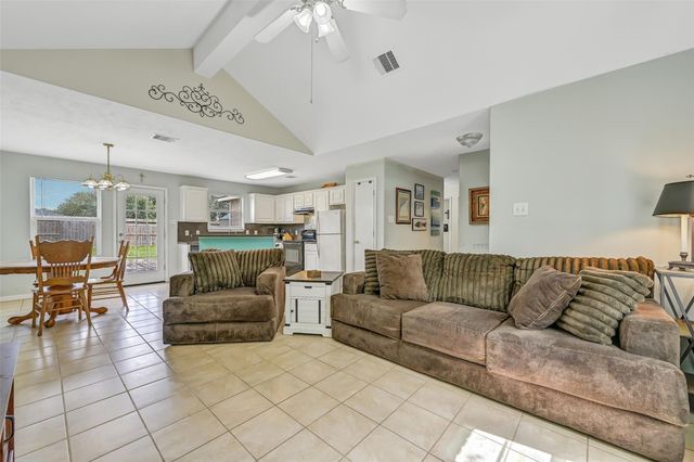 9022 Amberjack Drive, Texas City, TX 77591