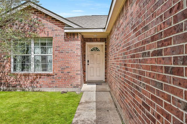 9022 Amberjack Drive, Texas City, TX 77591
