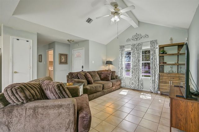 9022 Amberjack Drive, Texas City, TX 77591