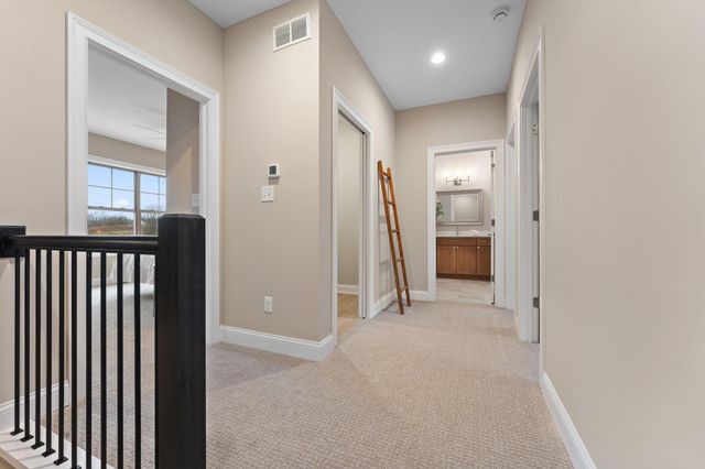 57 Sanctuary Drive, Valparaiso, IN 46385