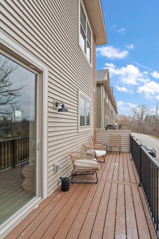 57 Sanctuary Drive, Valparaiso, IN 46385