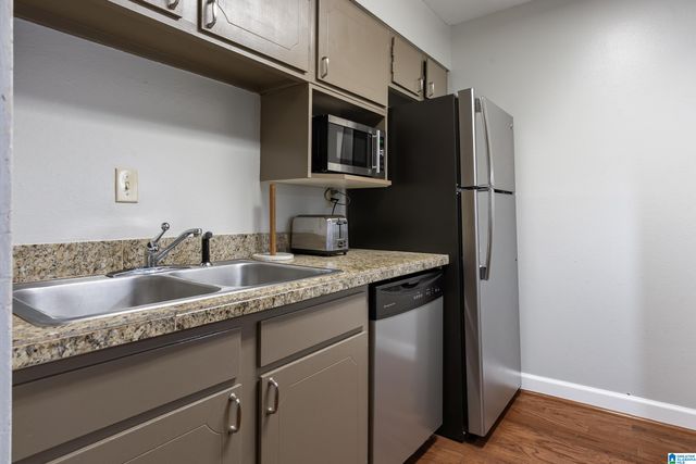 159 OLD MONTGOMERY HIGHWAY C, Homewood, AL 35216