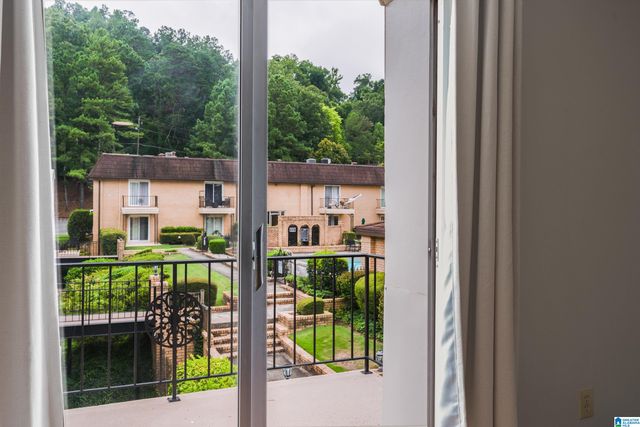 159 OLD MONTGOMERY HIGHWAY C, Homewood, AL 35216