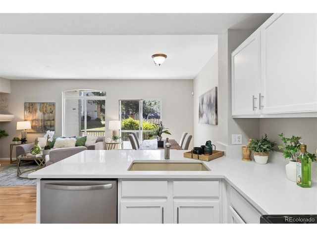 2575 S SYRACUSE Way F-101, Denver, CO 80231