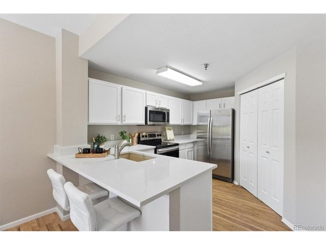 2575 S SYRACUSE Way F-101, Denver, CO 80231