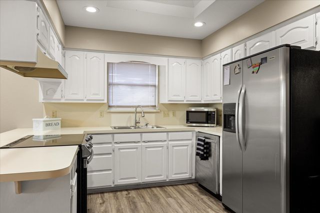 502 Shady Grove Drive, Granbury, TX 76049