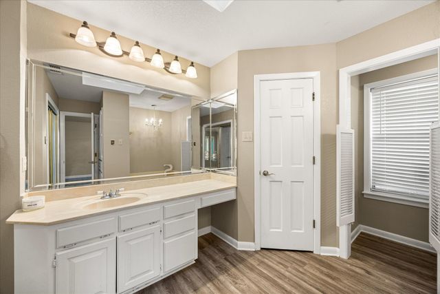 502 Shady Grove Drive, Granbury, TX 76049