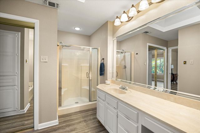 502 Shady Grove Drive, Granbury, TX 76049