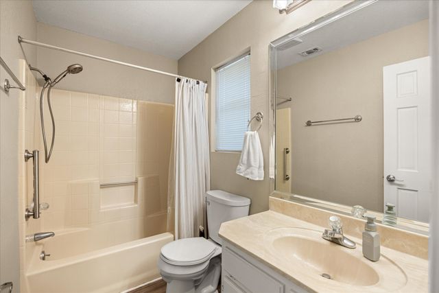 502 Shady Grove Drive, Granbury, TX 76049