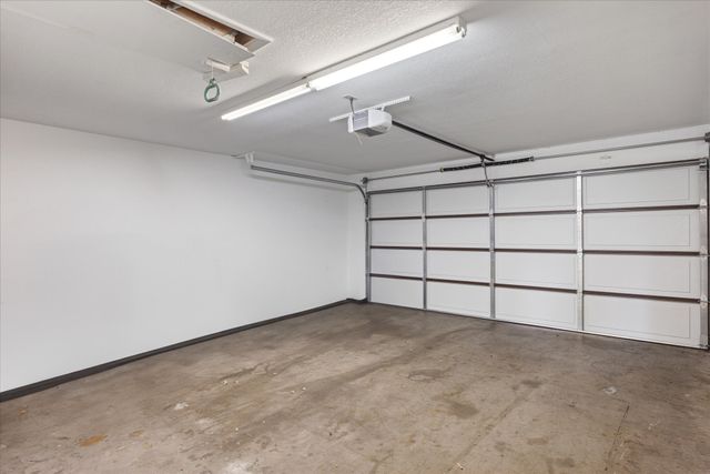 502 Shady Grove Drive, Granbury, TX 76049