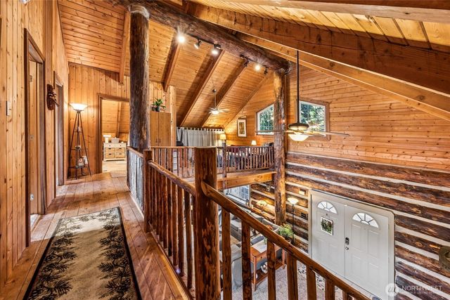 180 E Sea Vista Lane, Grapeview, WA 98546