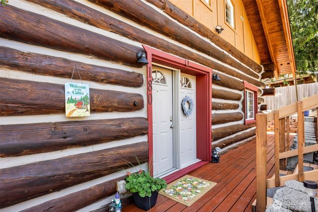 180 E Sea Vista Lane, Grapeview, WA 98546