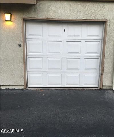 688 Indian Oak Lane 107, Oak Park, CA 91377