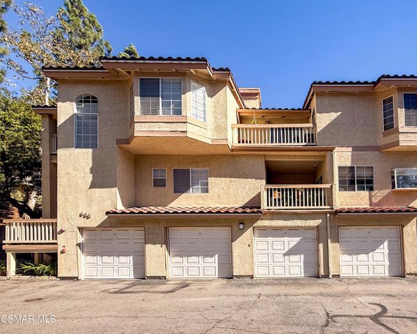 688 Indian Oak Lane 107, Oak Park, CA 91377