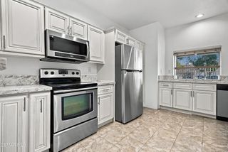 688 Indian Oak Lane 107, Oak Park, CA 91377