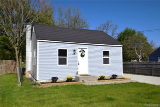 3508 Fern Avenue, Burton, MI 48529