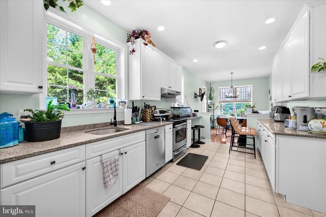 2129 WYNONAH DR, Auburn, PA 17922
