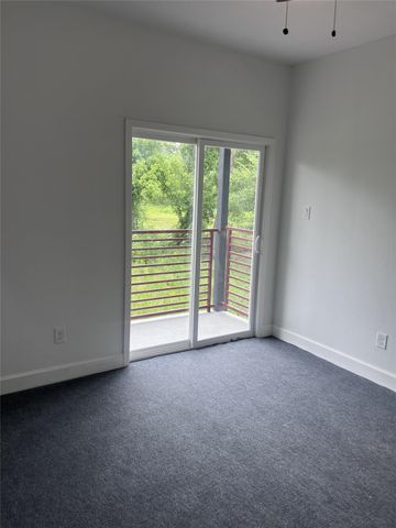 5814 Phillips Street B, Houston, TX 77091